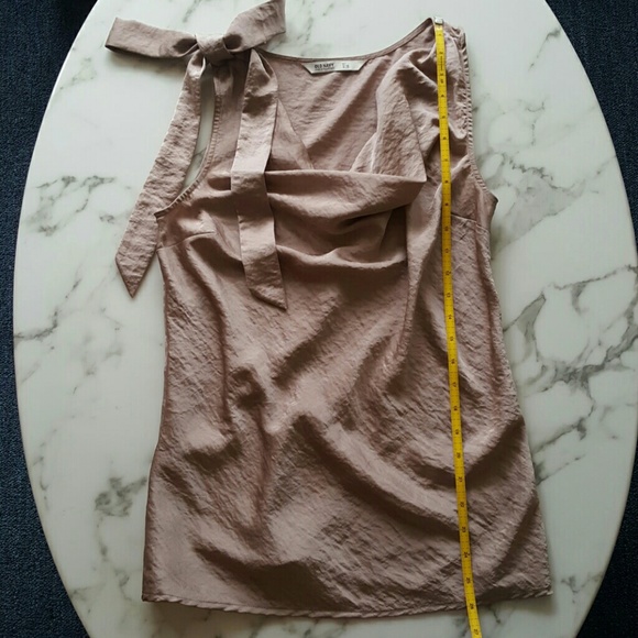 Old Navy Shimmery Blouse - Picture 4 of 4